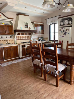 FamilyHouse